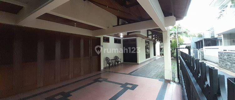 Rumah 2 Lantai Murah Banget, Dibawah Njop Tebet Jakarta Selatan  1