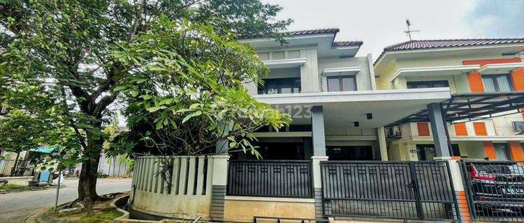 Dijual Murah Rumah Hook 2 Lantai di Central Park Ahmad Yani  1