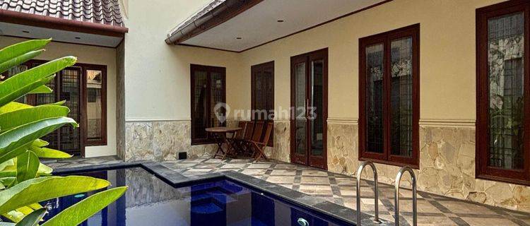 Rumah Dalam Komplek Asri Nyaman Dan Aman Dekat Mall 1