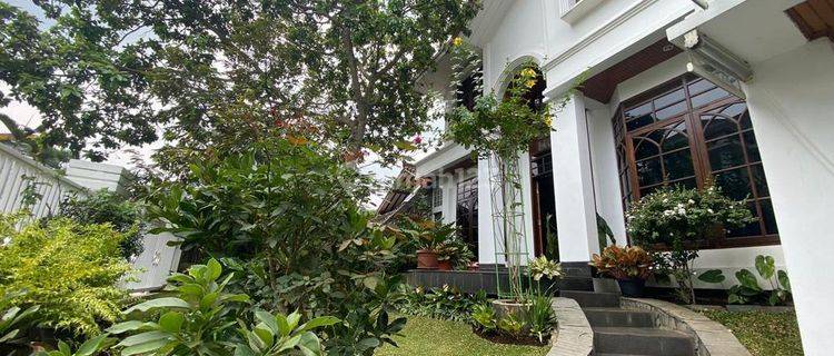 Rumah Dijual Komplek Gegerkalong Permai Bandung Semi Furnished 1