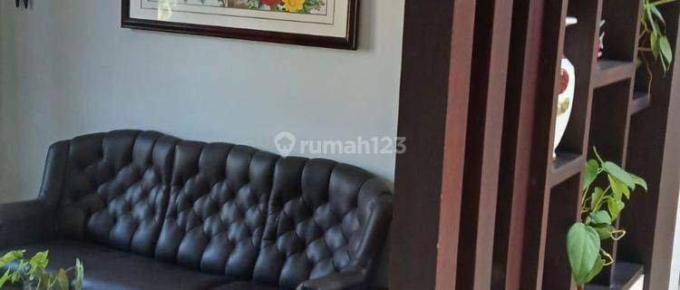 Rumah Dijual Setraduta Bandung Semi Furnished 1