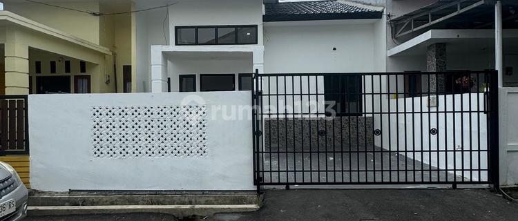 Beautiful House Ready for Occupancy in Medan Helvetia Area 1