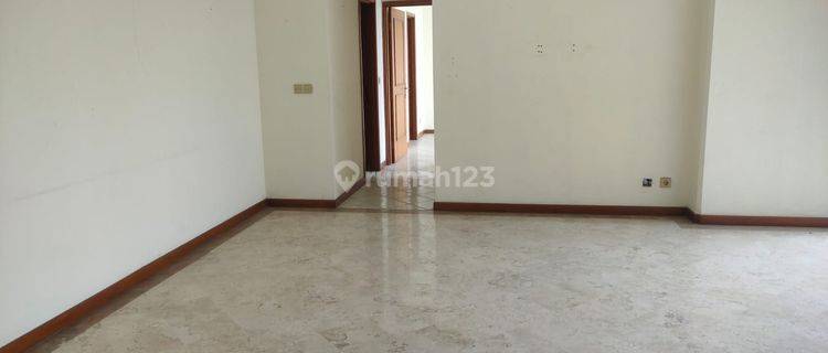 Apartment Puri Casablanca Kondisi Bagus 3+1 BR 1