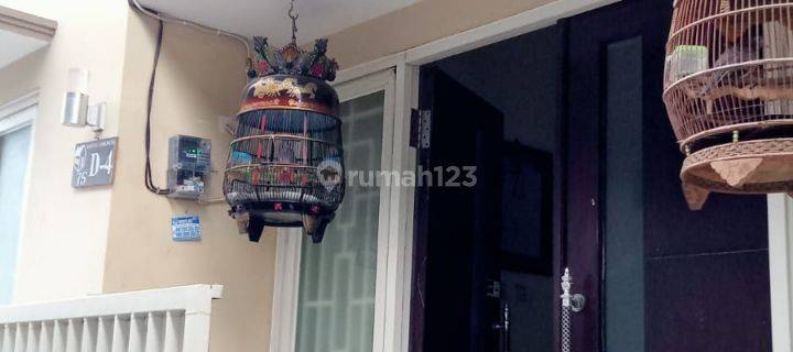 Rumah Baru Furnished SHM di Manyar Sambongan, Surabaya 1