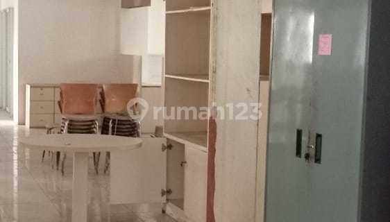 For Rent 4-Story Office Ready to Use Batu Ceper 1