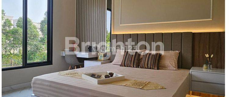 Rumah Baru Imperial Gading Furnished Mewah, 2 Lantai Full Interior Cantik Ukuran 6x20m, 4KT + 3 KM Siap Huni, View Penghijauan 1