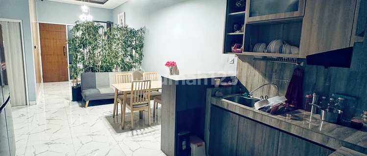 3-Story House, Well Renovated in Gading Pelangi 1