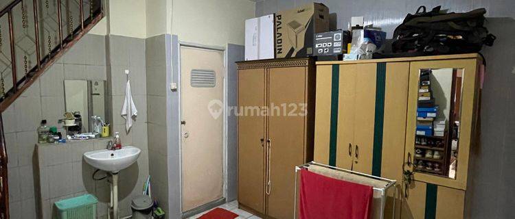 Rumah Bagus Unfurnished Manggarai, Jakarta Selatan 1