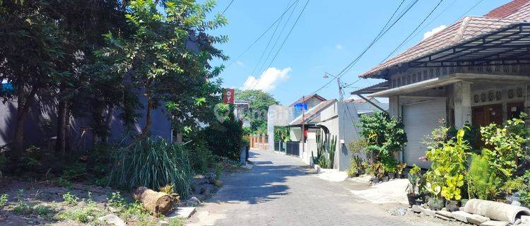 Tanah Kosong di Belakang Spbu Uii Jalan Kaliurang 1