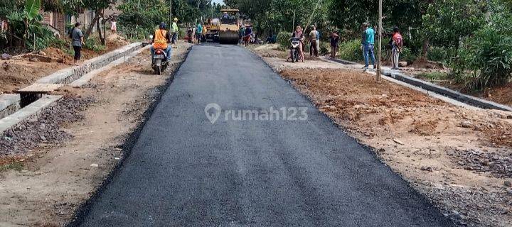 Tanah Nanggulan, Dekat Pintu Tol Banguncipto 1