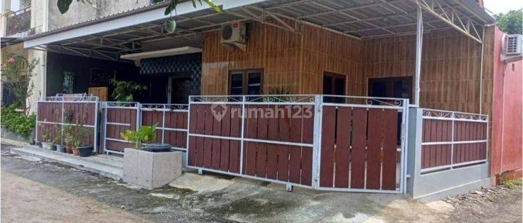 Full Furnish,murah Lingkungan Dekat  Banyak Kampus Di Godean 1