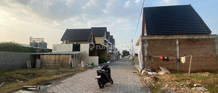 Rumah Impian Anda Dekat Dengan Stasiun di Solo 1