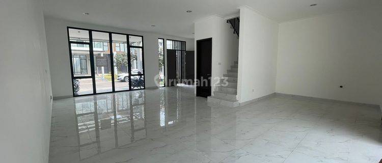 Disewakan Rumah Siap Huni Uk 8x20 Pik 2 1