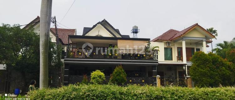 Dijual Rumah Mewah 2 Lantai Dengan Lingkungan Aman Dan Nyaman Di Cluster Metland, 011 1