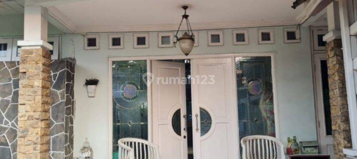 Dijual Rumah Kemang Pratama 2 Lantai Siap Huni Bekasi 1