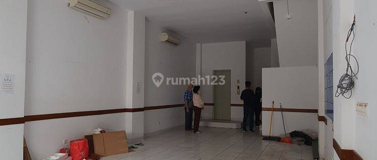 Ruko 4 Lantai Dilengkapi Lift, Sudah Shm  1