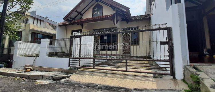 Disewakan Rumah Bagus Villa Aster Srondol Banyumanik 1