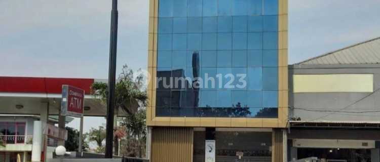 Strategic Commercial Building for Sale on Jatiwaringin Main Road, Pondok Gede 1