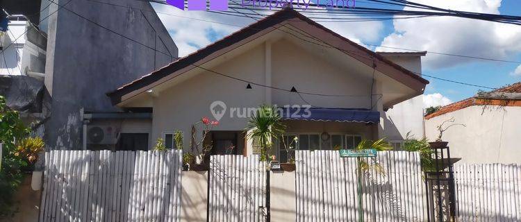 Rumah Minimalis di Bsd, Bintaro, Tanggerang Selatan 1