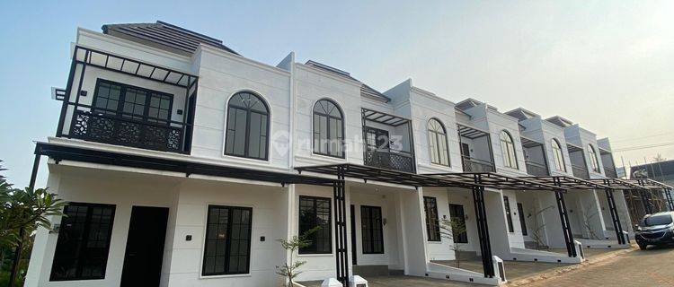 1 Man RUMAH MEWAH SAMPING LEGENDA WISATA CIBUBUR FREE BIAYA 1