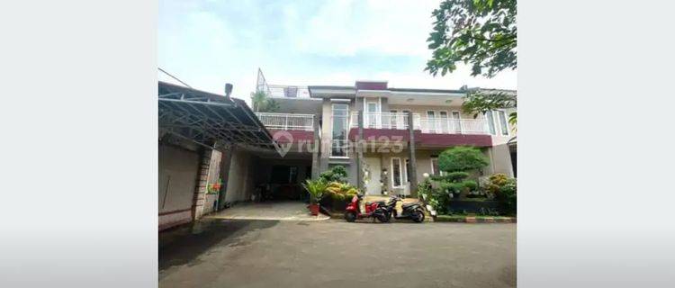 Dijual Rumah Full Furnished di Jakarta Dalam Townhouse di Ulujami SHM  1