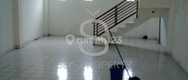 FOR SALE READY-TO-USE SHOPHOUSE IN PADALARANG, WEST BANDUNG 1