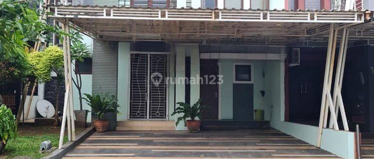 Disewa Rumah Semi Furnish Disamping Mall 1