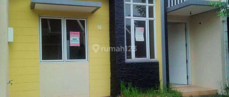 Disewa cepat rumah cantik harga murah  1