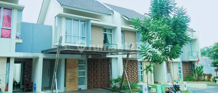Disewa Cepat Rumah Cantik Full AC, siap huni di Grand wisata Bekasi 2 Lantai 1