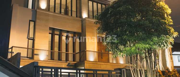 New Move-In Ready House in Kebayoran Baru, South Jakarta 1