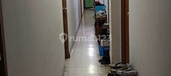 Kost Kost an 23 Kamar di Kramat Jakarta Pusat. Strategis (IR) 1