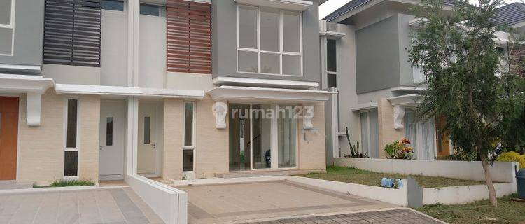 Rumah di Victoria Valley Citraland Bsb City 1