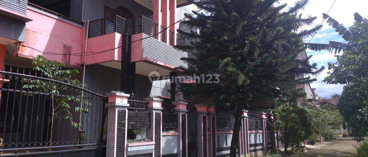 Dijual rumah 2 lantai luas dekat exit tol sirkuit Sentul Bogor  1