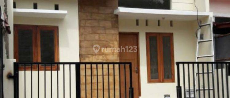 Over Kredit Rumah Di Perumahan Green Paradise Citayam  1