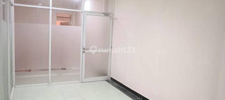 Ruko 3,5 Lantai Turun Harga Hadap Jalan Raya Lokasi Strategis di Raden Inten Duren Sawit Jakarta Timur Cocok Untuk Kantor Dan Usaha 1