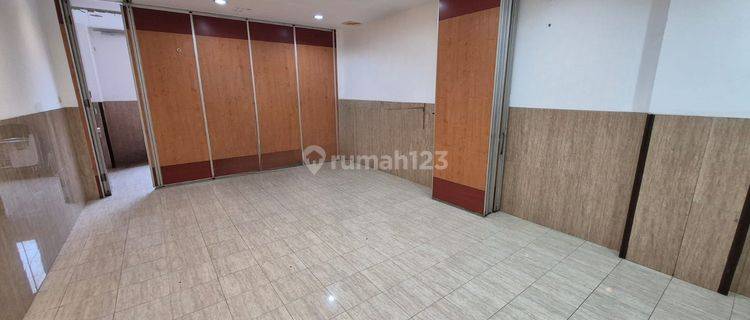 Ruko 4 Lantai Sudah Renov Turun Harga di Kelapa Gading Parkiran Luas Cocok Untuk Kantor Dan Usaha Siap Huni Boleh Nego 1