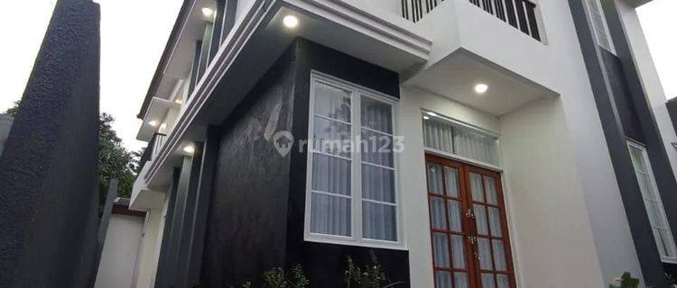 Disewakan rumah baru design mewah di Cilandak 1