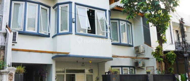 Dijual Rumah Nyaman 2 Lantai, Tebet, Jakarta Selatan 1