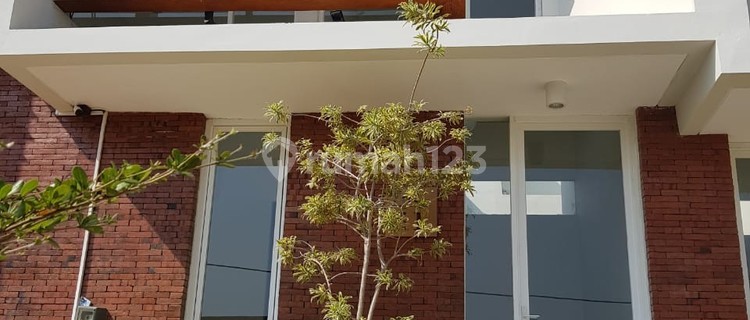 DISEWAKAN RUMAH DI THE OZ - TIDAR, MALANG 1