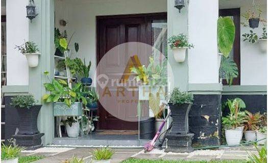 Rumah di Kota baru Parahyangan Tatar Wangsakerta Hook Furnished  1