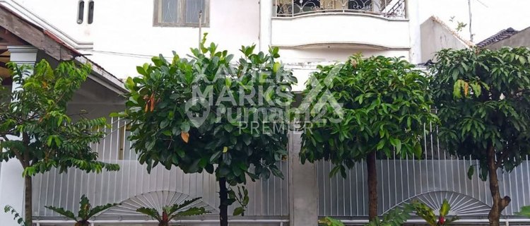 Rumah Terawat Akses Mudah di Jl Bunga bunga Malang 1