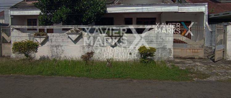 Rumah Terawat Akses Mudah di Bukit Dieng Malang 1