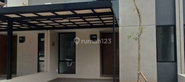 Dijual Rumah Siap Huni di Podomoro Park. Stok Terbatas. 1