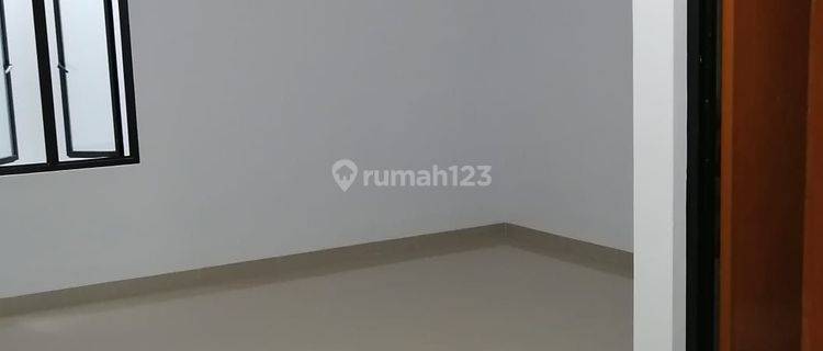 Dijual Rumah Taman Ratu Jakarta Barat 1