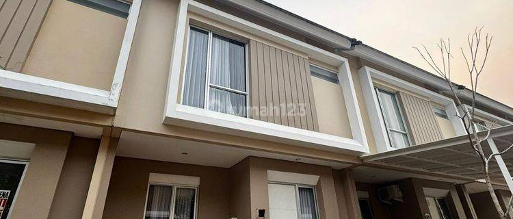 Rumah Bagus di Cluster Milano Gading Serpong 2KT Semi Furnished 2 Lantai 1