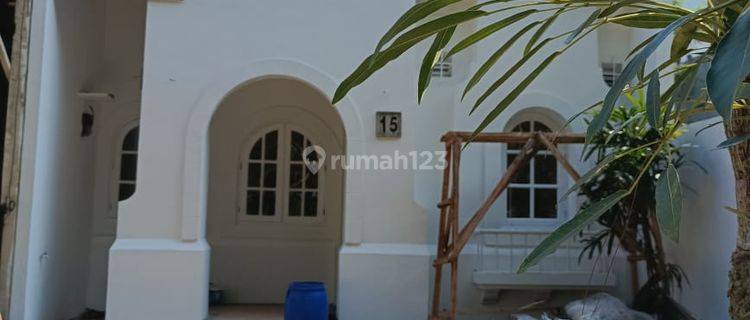 Rumah Depan Hutan Pohon Pinus Di Cluster Casablanca Sentul City Bogor 1
