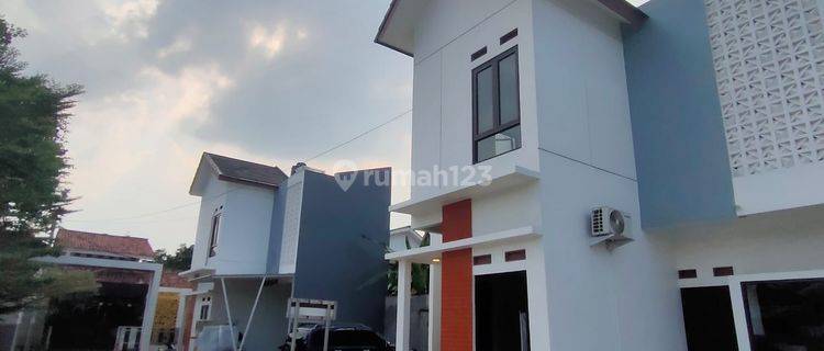 Rumah 2 Lantai di Jatisari Dengan Konsep Luxury,ev 1