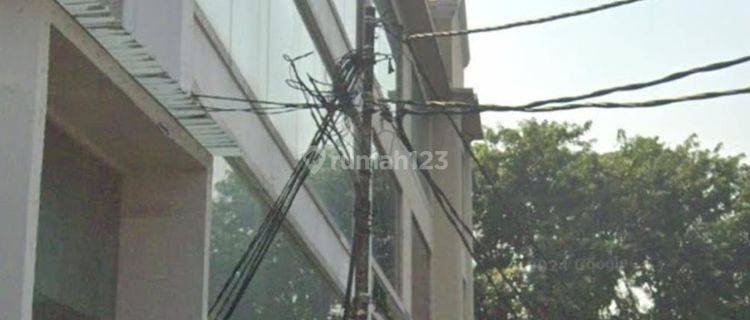 Disewakan Ruko Kemang Raya Uk 200m2 ,  2lt ada Lift 2lt Lokasi Jalan Besar  At Jakarta selatan. 1