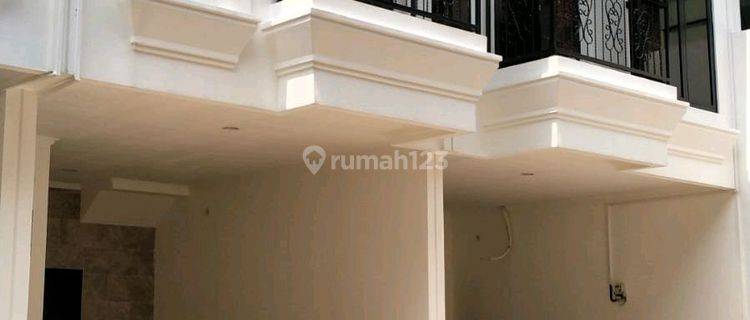 Rumah Keren Di Cempaka.sari Kec Cempaka.putih Kota Jakarta Pusat 1