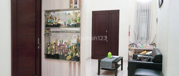 Cluster Feronia Sudah Renov Furnish Siap Huni  1